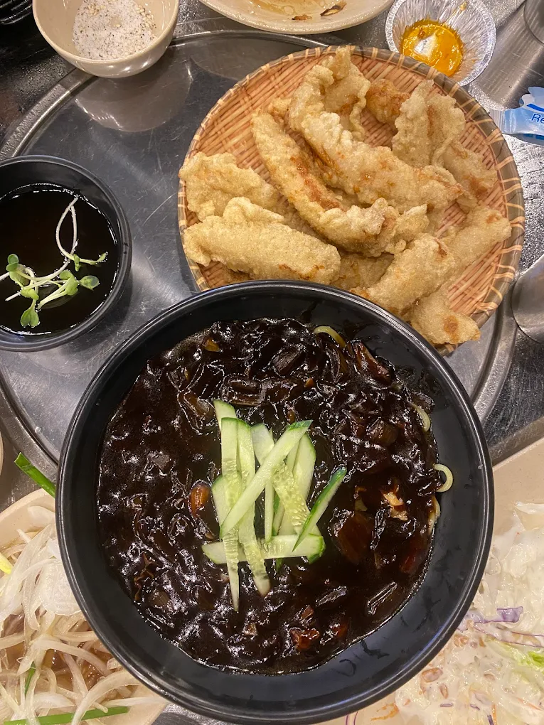 mi tuong den ngon o sai gon 7