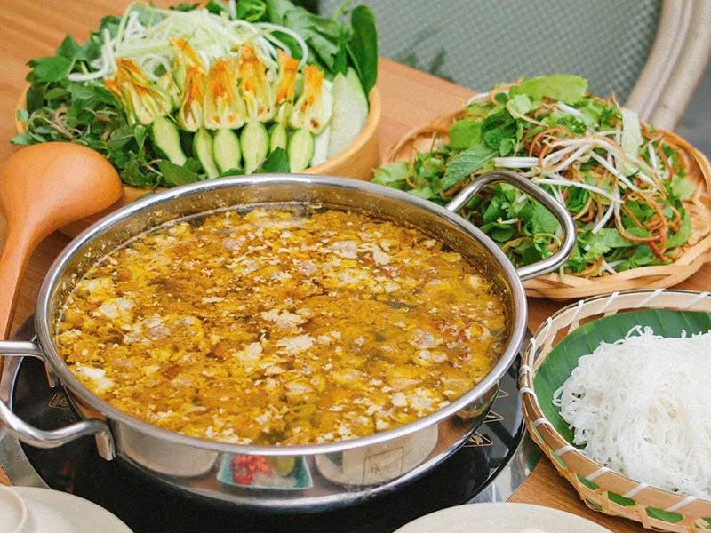 Lẩu riêu cua