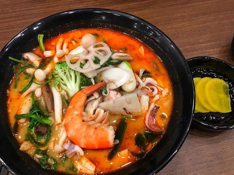 Lẩu Nướng Tê Cay - Thiên Đường 100+ Topping Cho Tín Đồ Ăn Cay