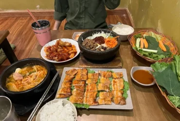 Busan-Korean-Food-go-vap 1