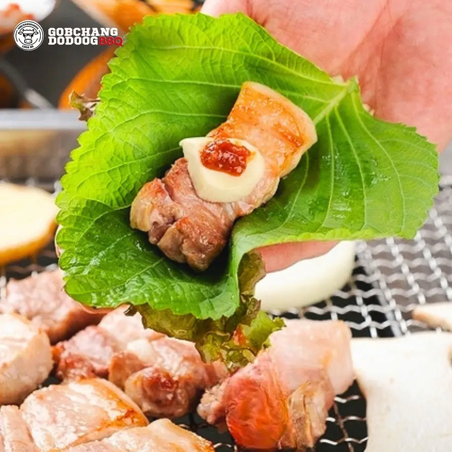 Gobchang-Dodoog-BBQ-su-van-hanh 3