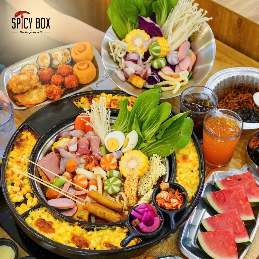 Spicy-Box-HCM-1