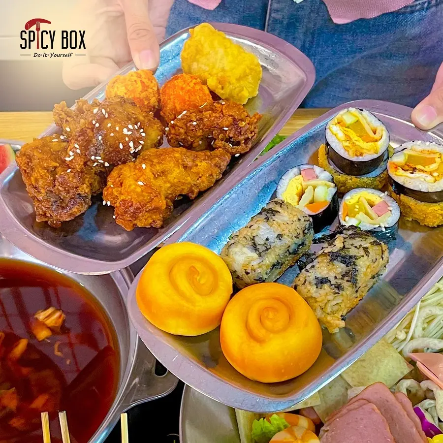 Spicy-Box-Vincom-thao-dien 5