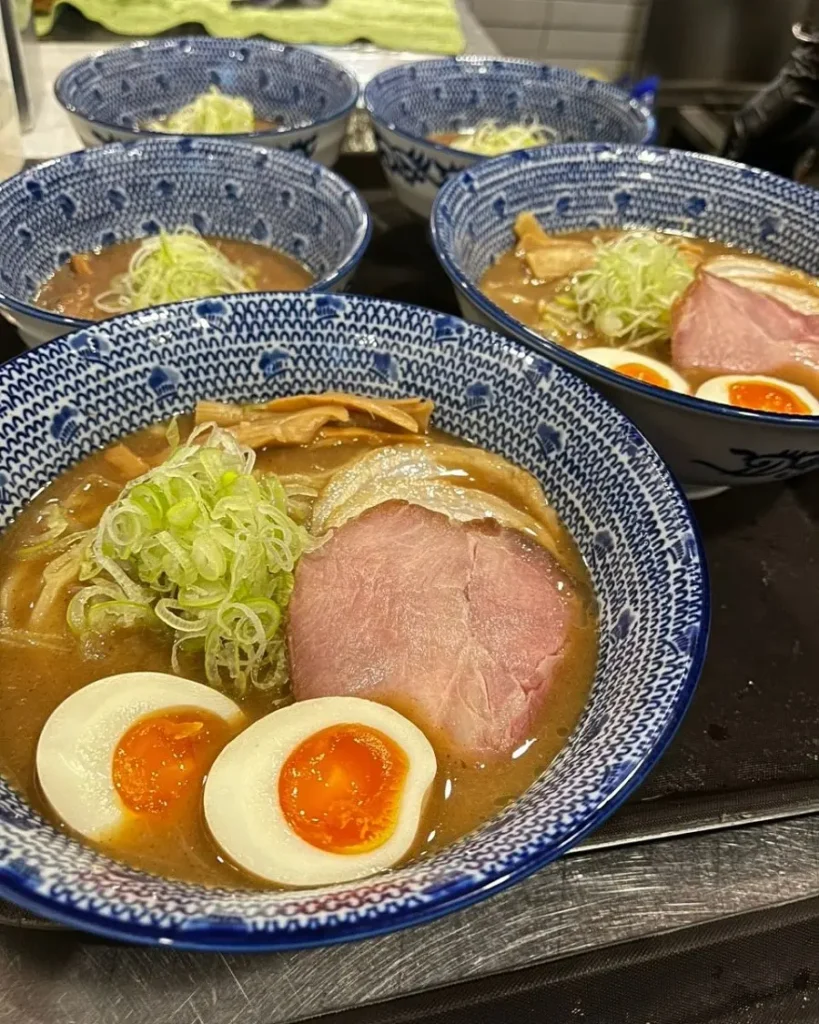 mi-ramen-quan-1-5