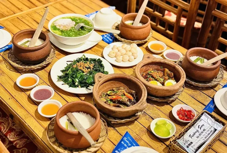 com-nieu-quan-tan-binh-7