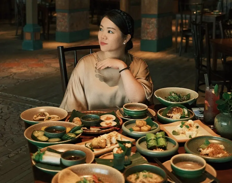 Buffet-chay-Sadhu-Lotte-tay-ho 5