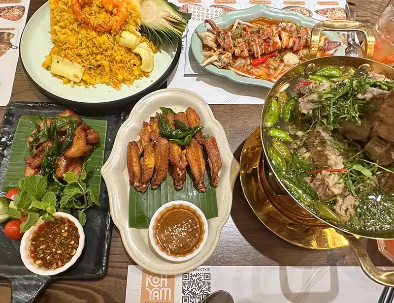 Menu của bếp Thái Koh Yam Bà Huyện Thanh Quan