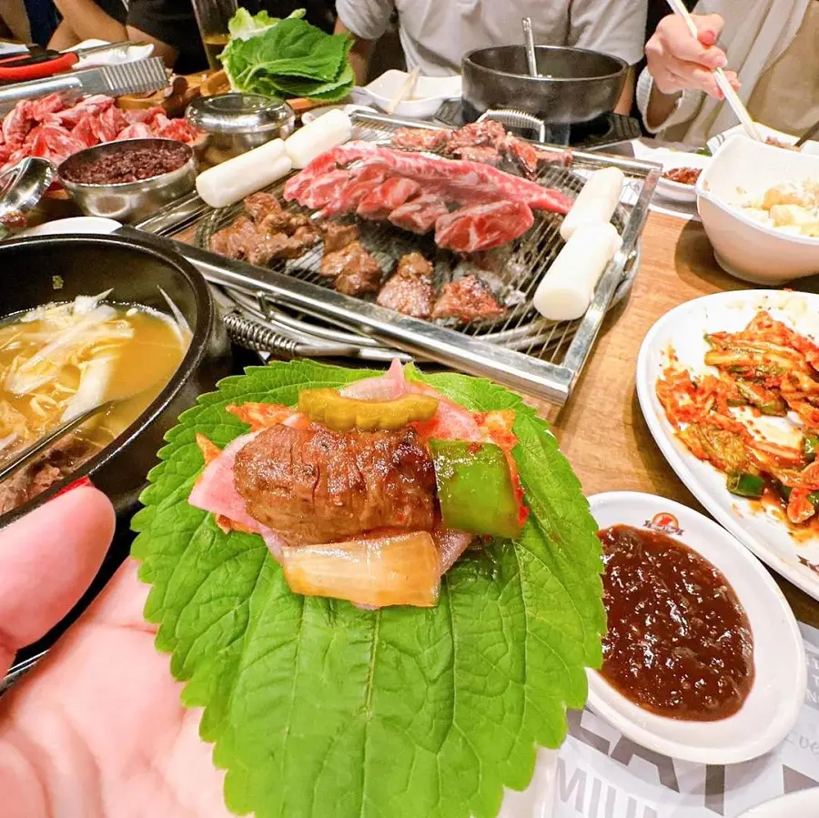 meat-plus-trich-sai-6
