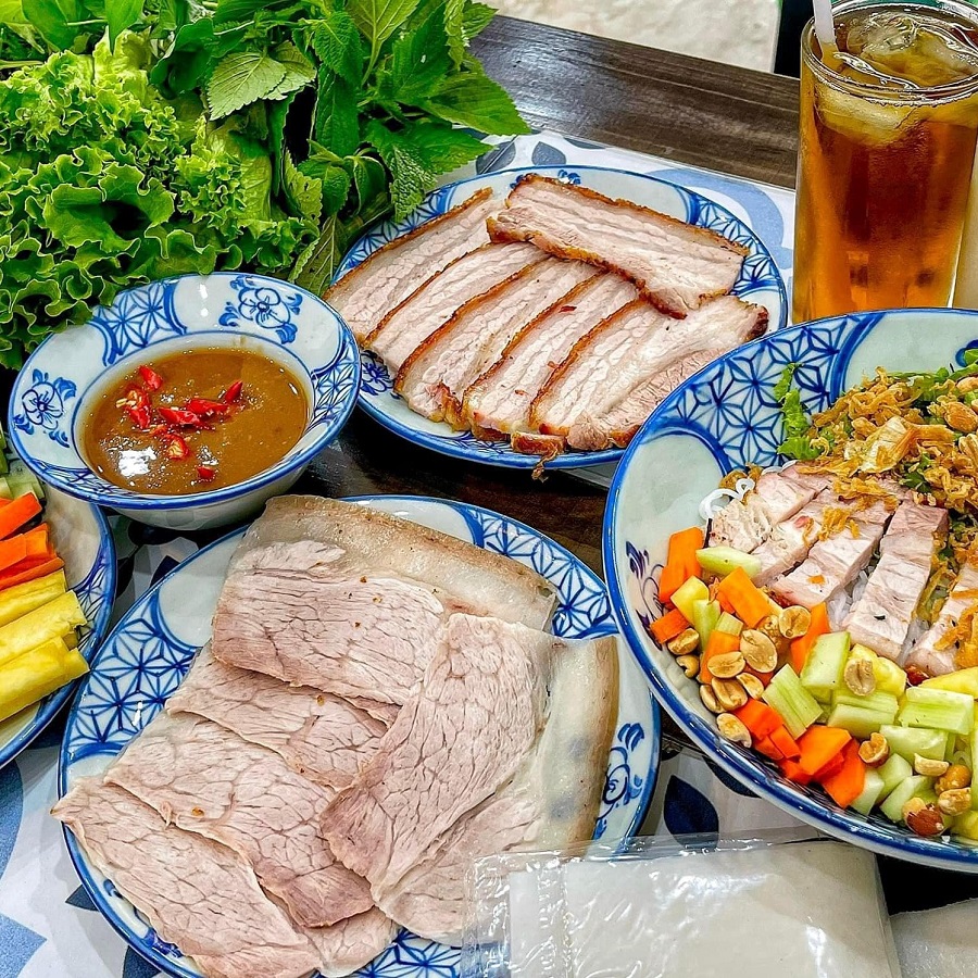 banh-trang-cuon-thit-heo-long-bien-4
