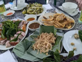 bia-hai-xom-ngo-thi-nham 6