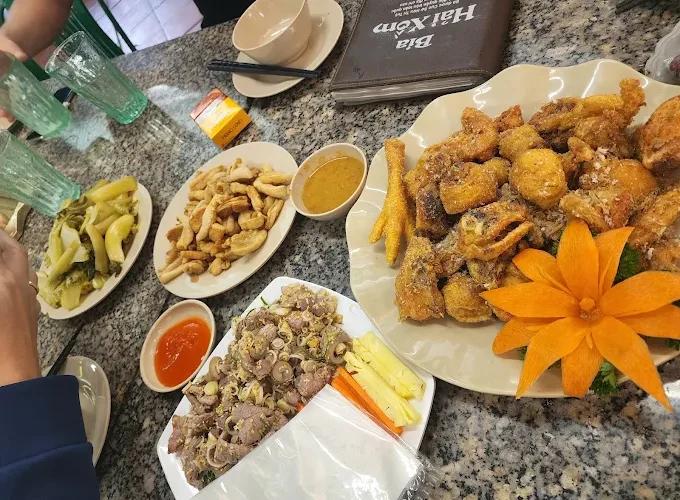 bia-hai-xom-tran-thai-tong 7