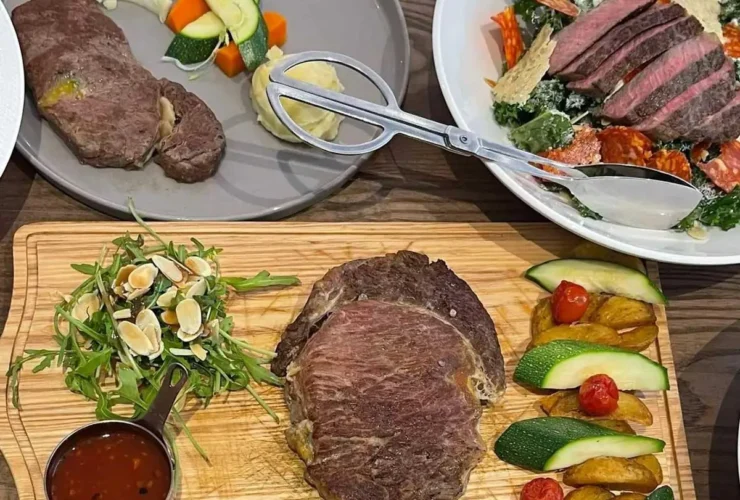 Le Monde Steak Nguyễn Văn Lộc