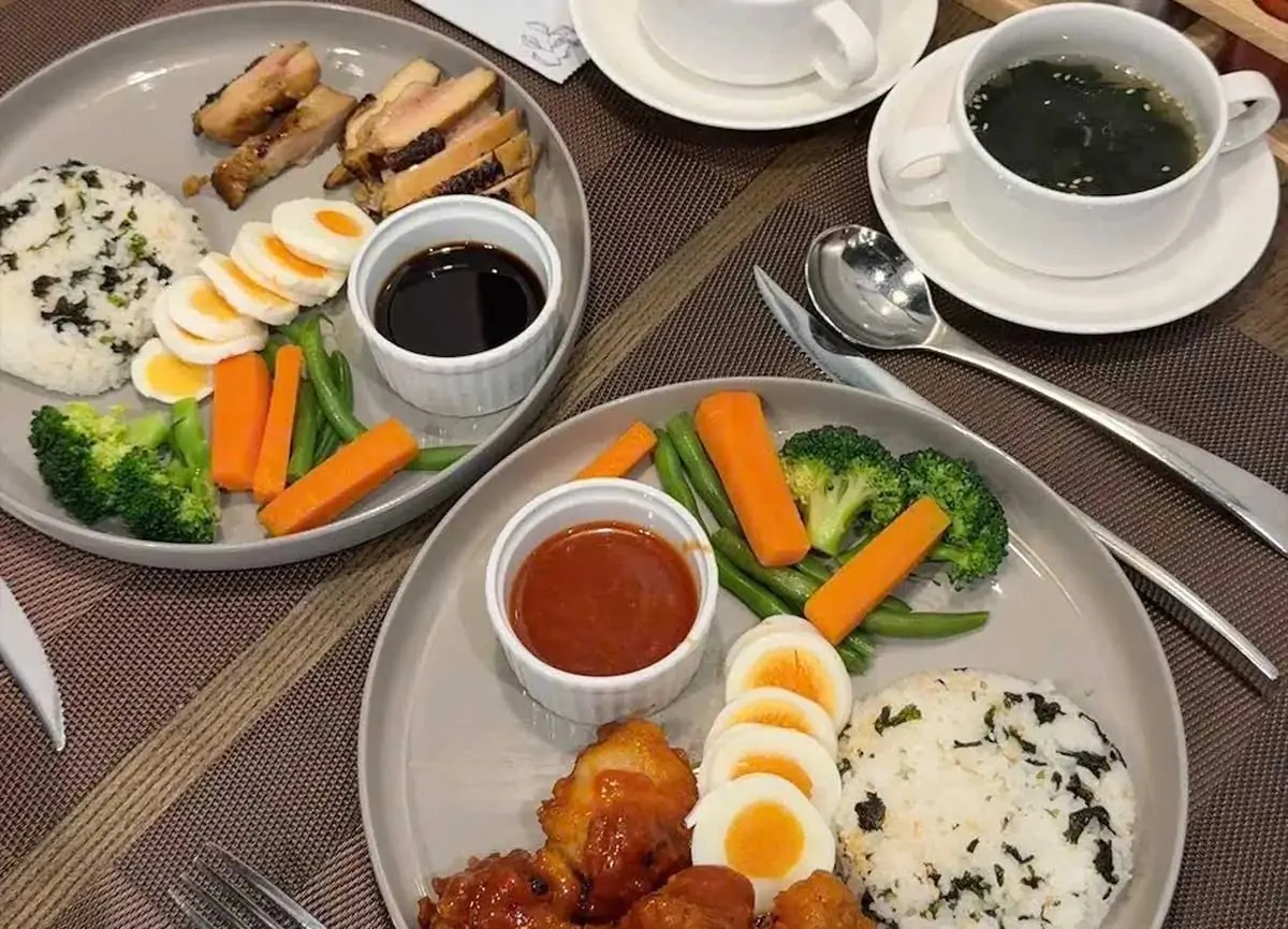Le Monde Steak Vincom Phạm Ngọc Thạch