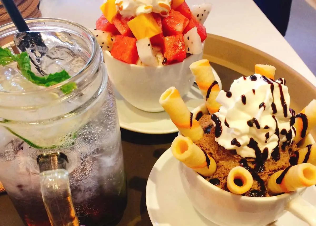 Macada Coffee & Bingsu