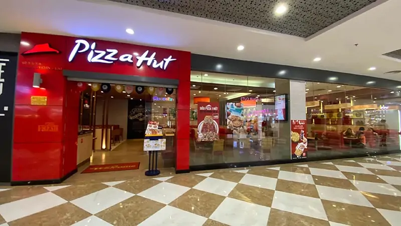 Không gian Pizza Hut Hai Bà Trưng