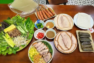 quan-banh-trang-cuon-thit-heo-ha-noi 0