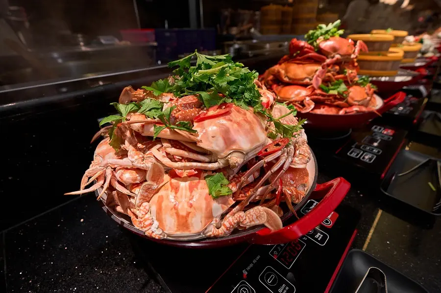 buffet-hai-san-quan-8-1