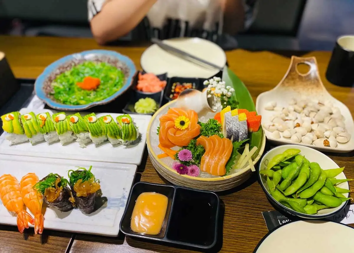 Let's Sushi Trần Huy Liệu