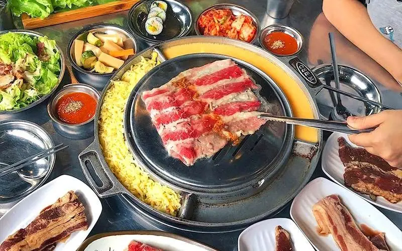 quan-nuong-phu-nhuan 0