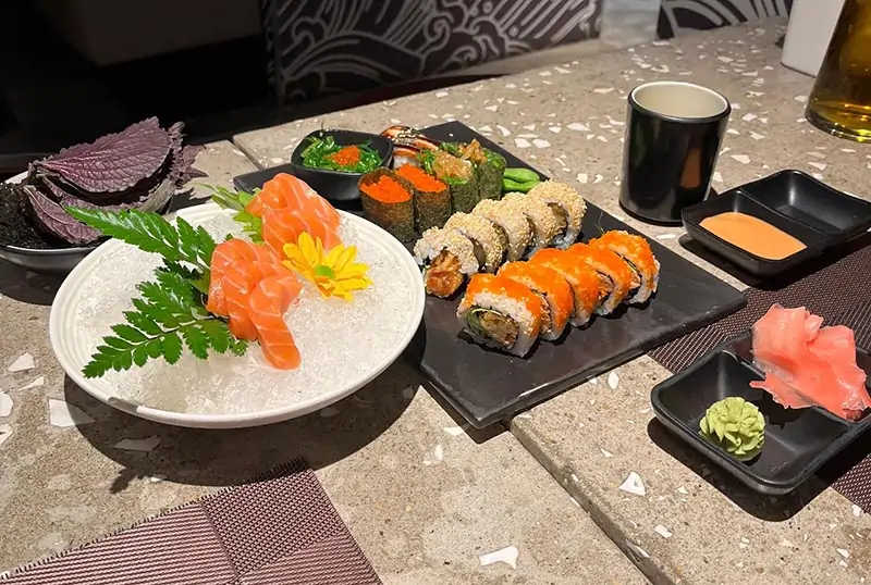 Đôi Nét Về Let's Sushi Nguyễn Văn Lộc