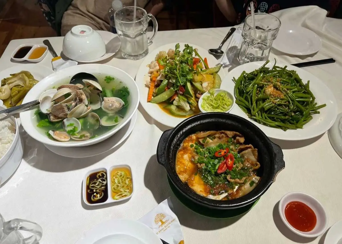 Nhà hàng Cây Bàng Vũng Tàu