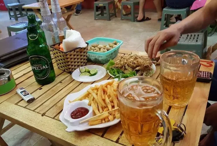 quan-nhau-pho-co-12