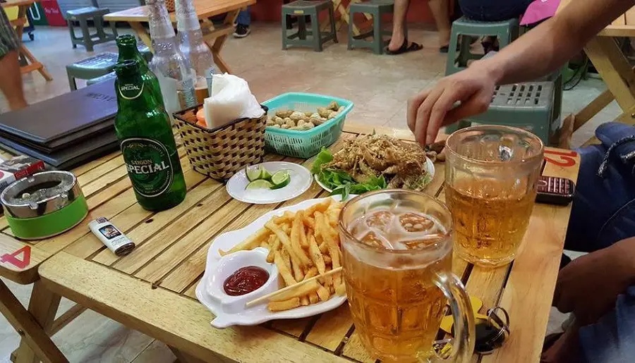 quan-nhau-pho-co-12