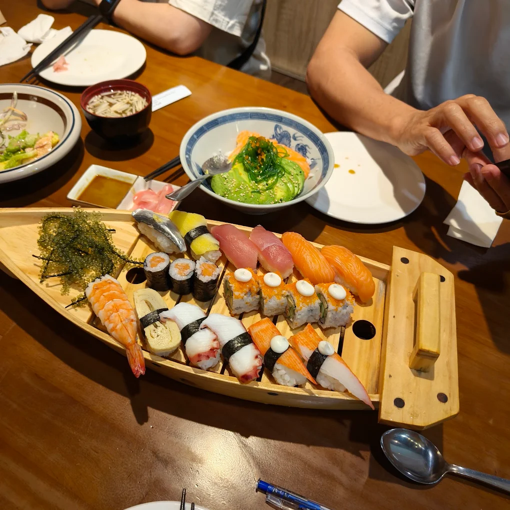 sushi-thu-duc 10