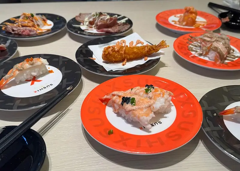 Dòng Sushi Truyền Thống