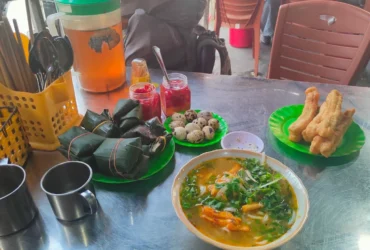 banh canh ca loc ngon o hue 0
