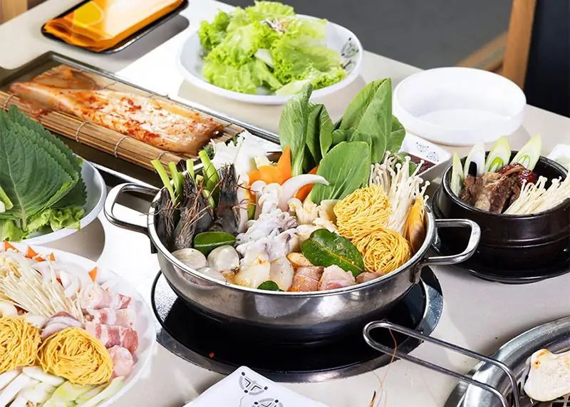 Lẩu tại King BBQ