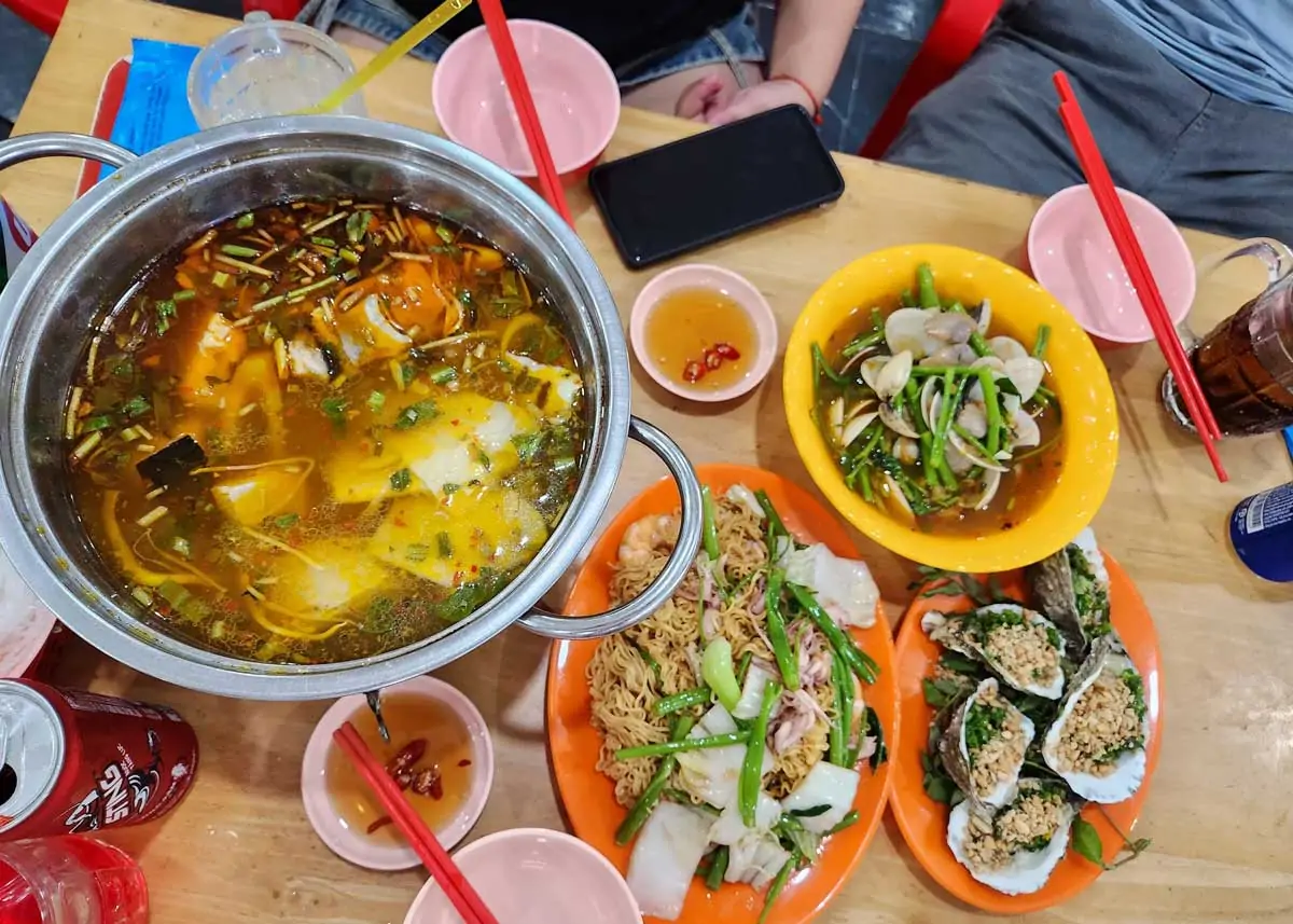 Hải sản tươi sống Vũng Tàu làng nướng đêm 2