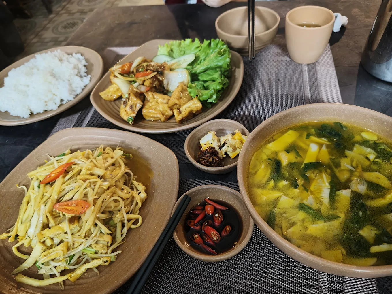 nha hang chay hue 0