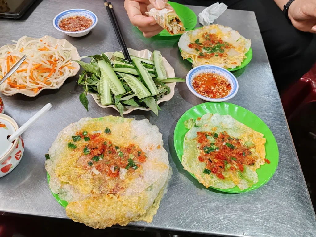 quan banh ep ngon o hue 3