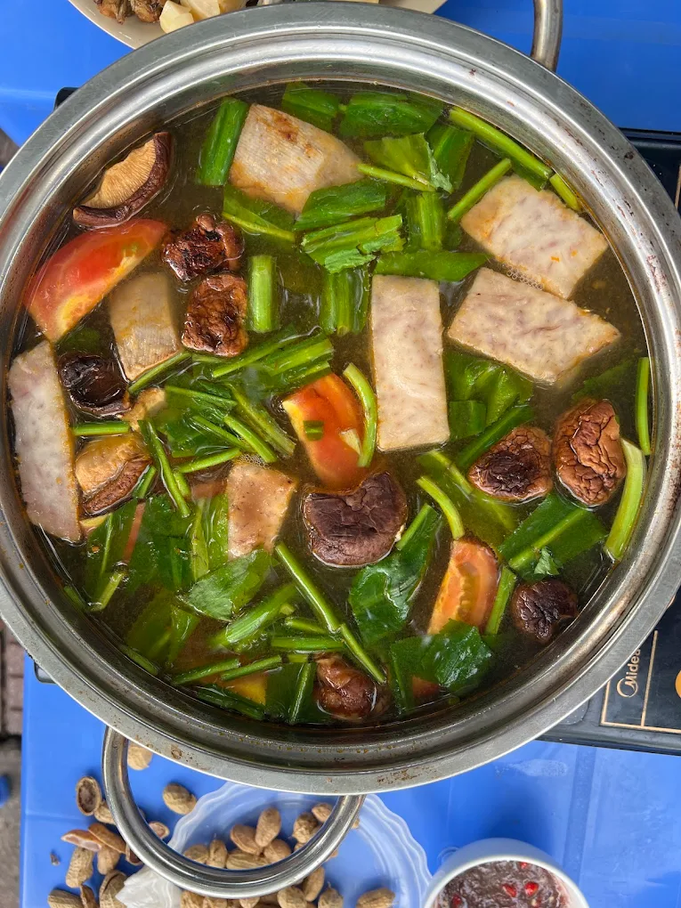 quan nhau doi can 5