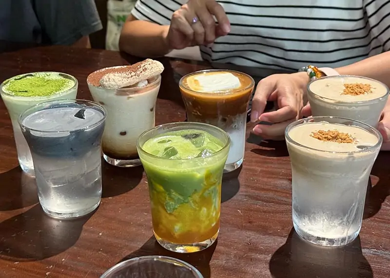 Đồ uống pha máy và specialty