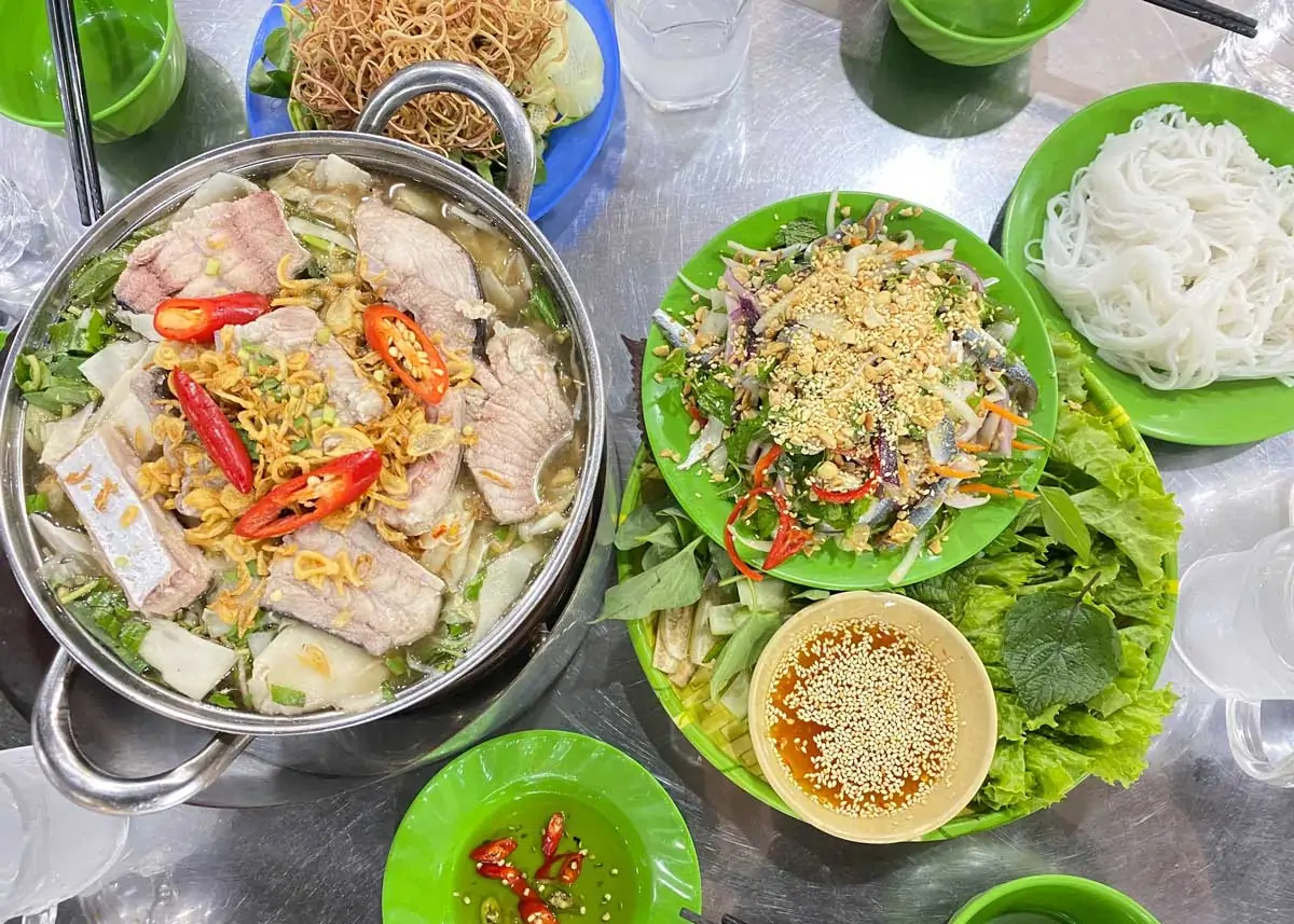 Lẩu Cá Đuối Út Mười 2