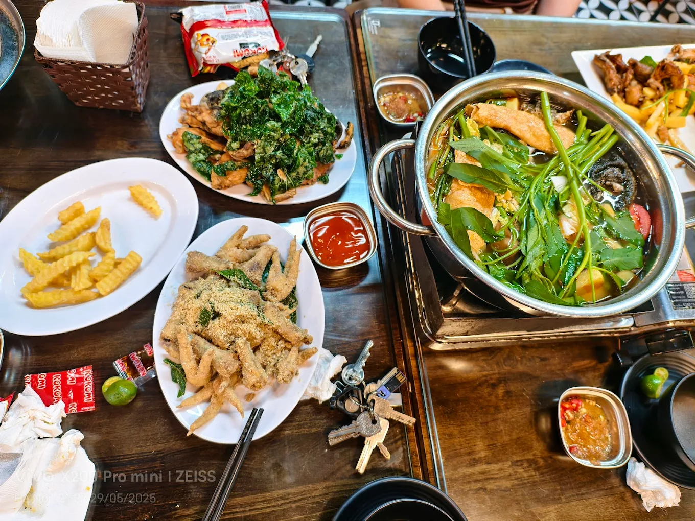 lau ech ngon ha noi 0