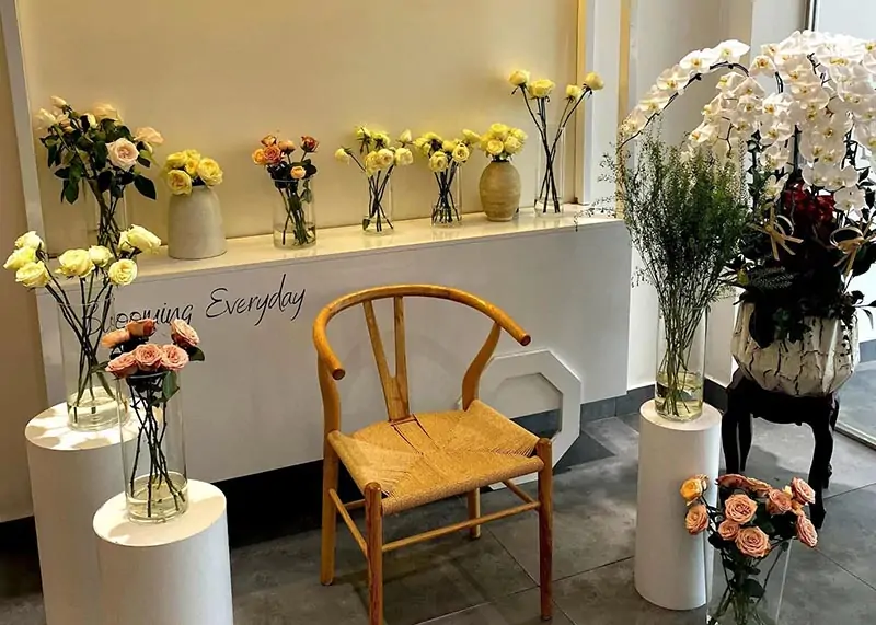 Giá Cả Hợp Lý, Ưu Đãi Hấp Dẫn