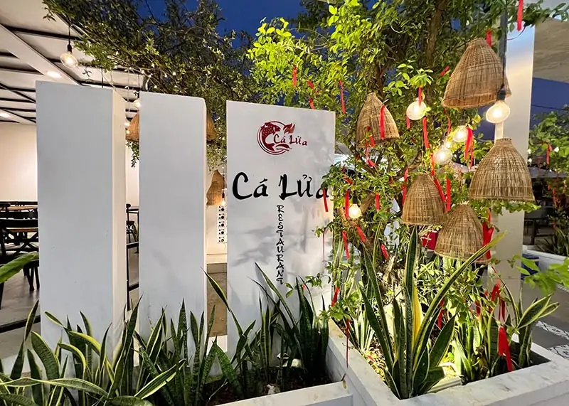 không gian Nhà hàng Cá Lửa _ Bến Tre
