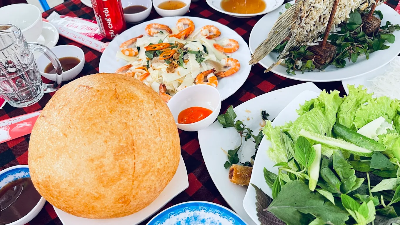 quan an san vuon ben tre 0