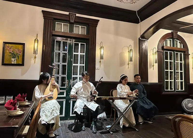 Chất lượng dịch vụ tại Hà Thành Mansion Vietnamese Restaurant