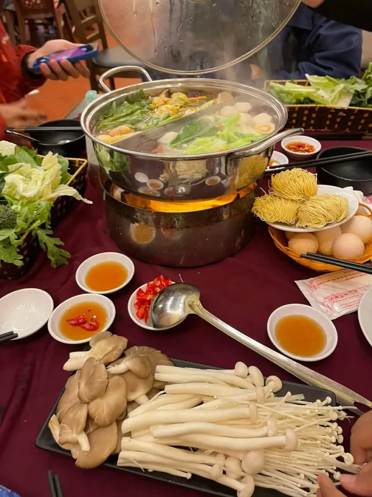 lau xuyen tieu mang den 4