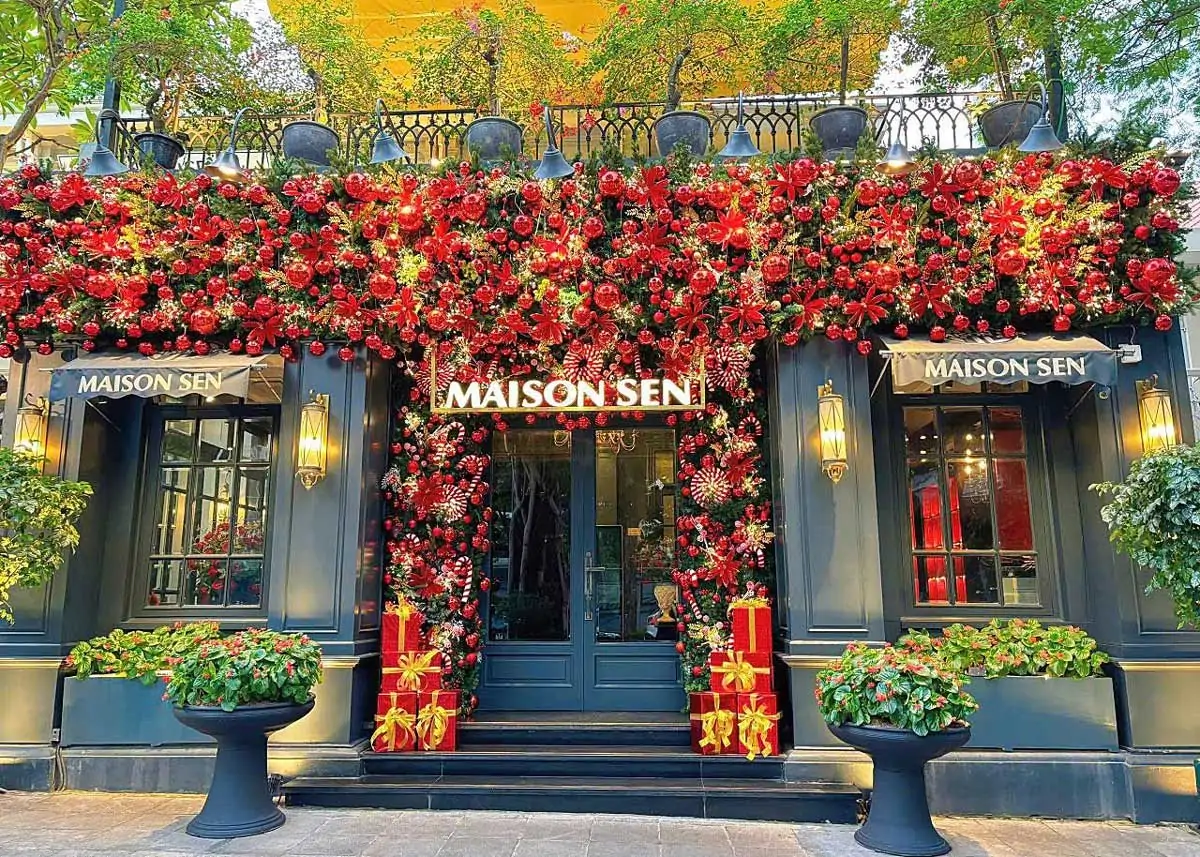 Maison Sen Trần Hưng Đạo