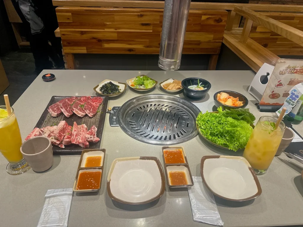 buffet van hanh mall 7