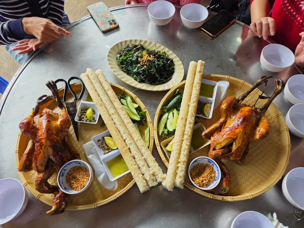 ga nuong com lam mang den 1