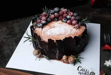 Tiệm Bánh Cái Lò Nướng Tân Bình - Trải Nghiệm Đầy Mâu Thuẫn