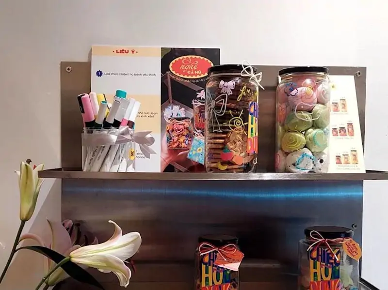 Không gian và tiện ích