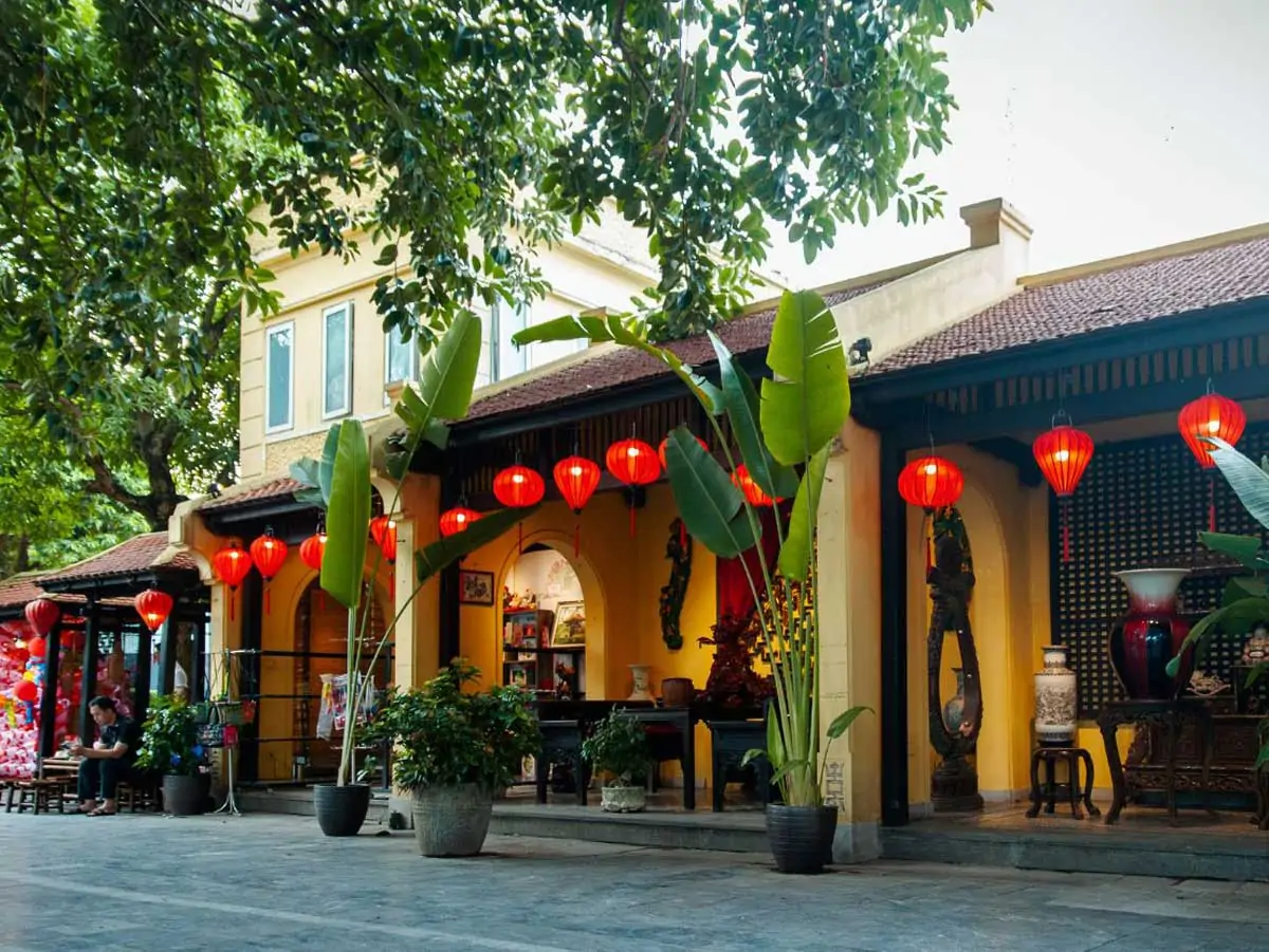 Buffet Sen Tây Hồ