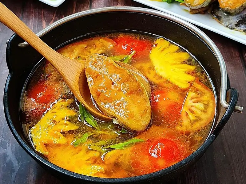 Canh chua đầu cá